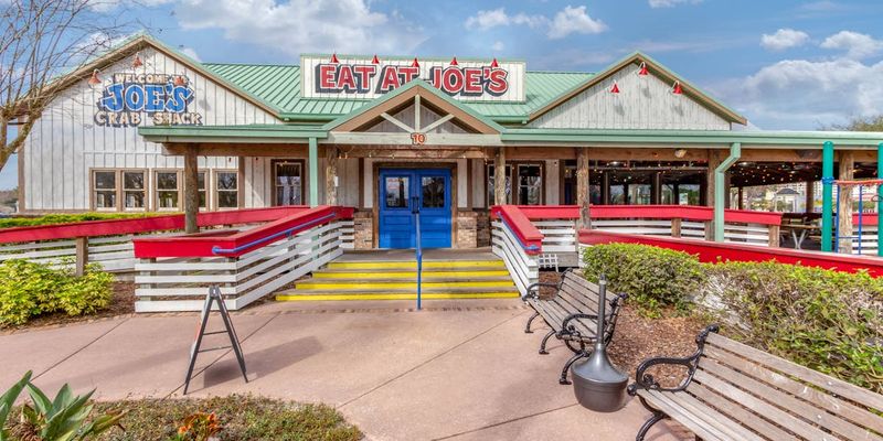 Joe's Crab Shack — 3.9/5 (Orlando)