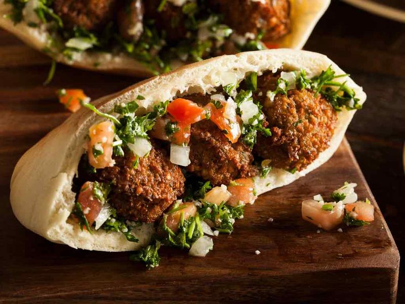 Falafel in pita