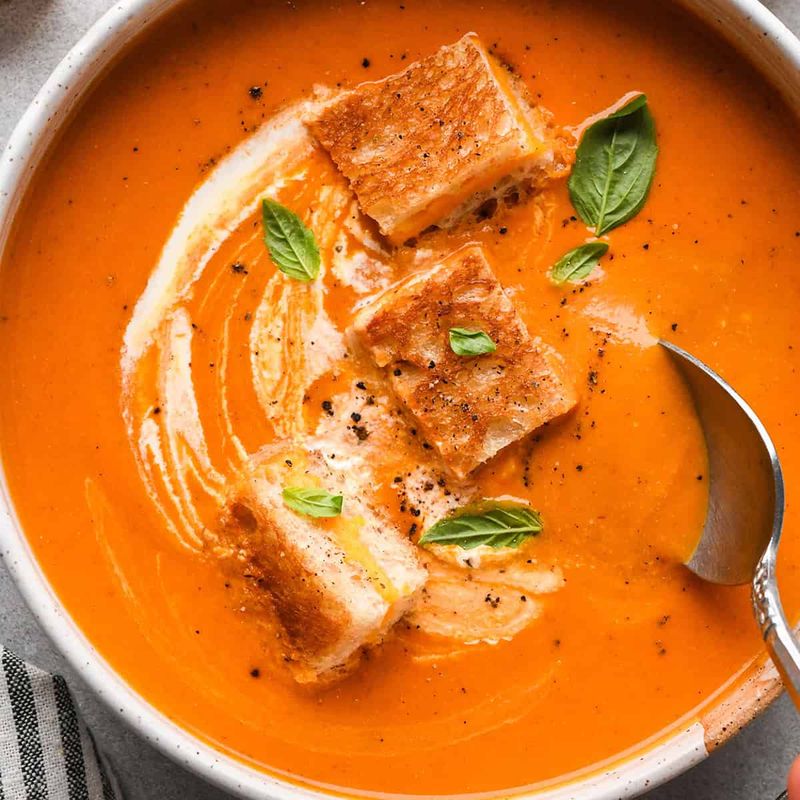 Creamy Tomato Basil Soup