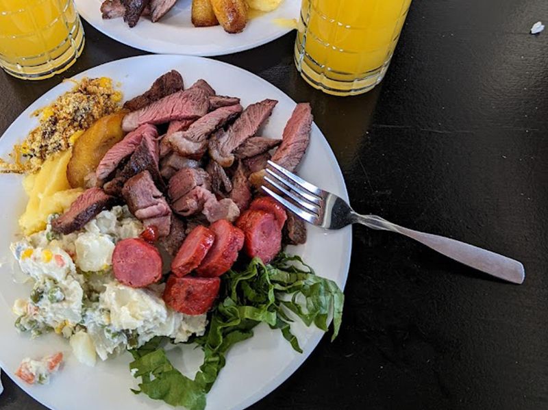 Minas Café Brazilian Steakhouse (East Providence)
