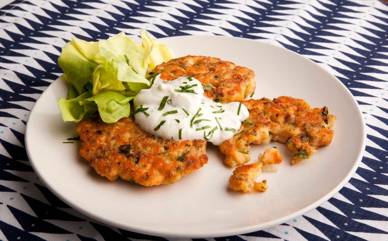 Salmon Cakes with Lemon Yogurt Sauce