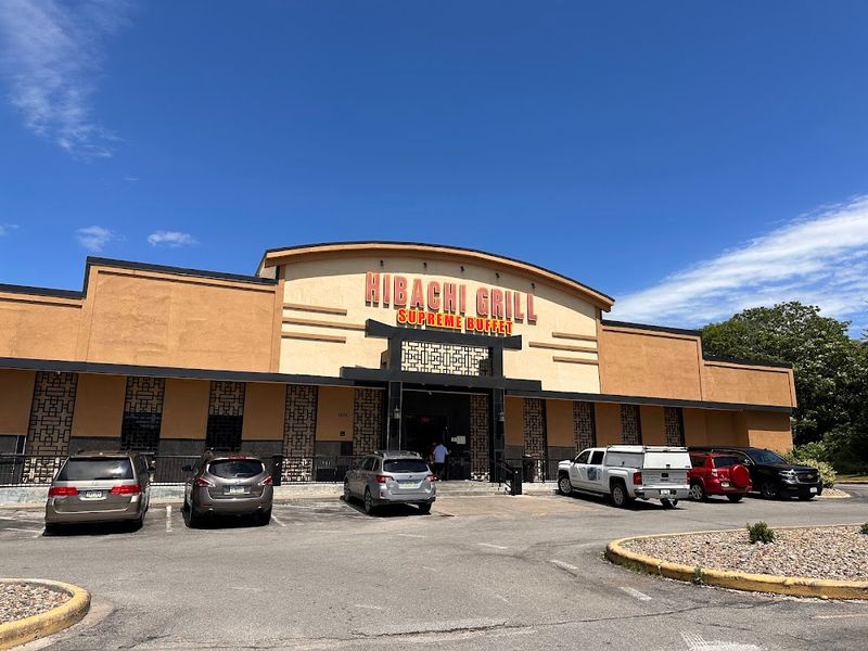 Hibachi Grill & Supreme Buffet