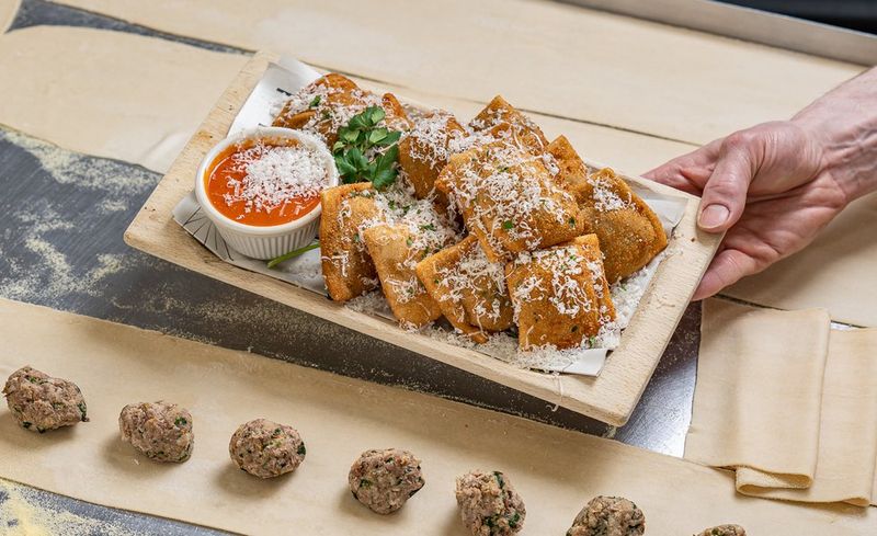 Missouri — Toasted Ravioli (quick Italian counters)