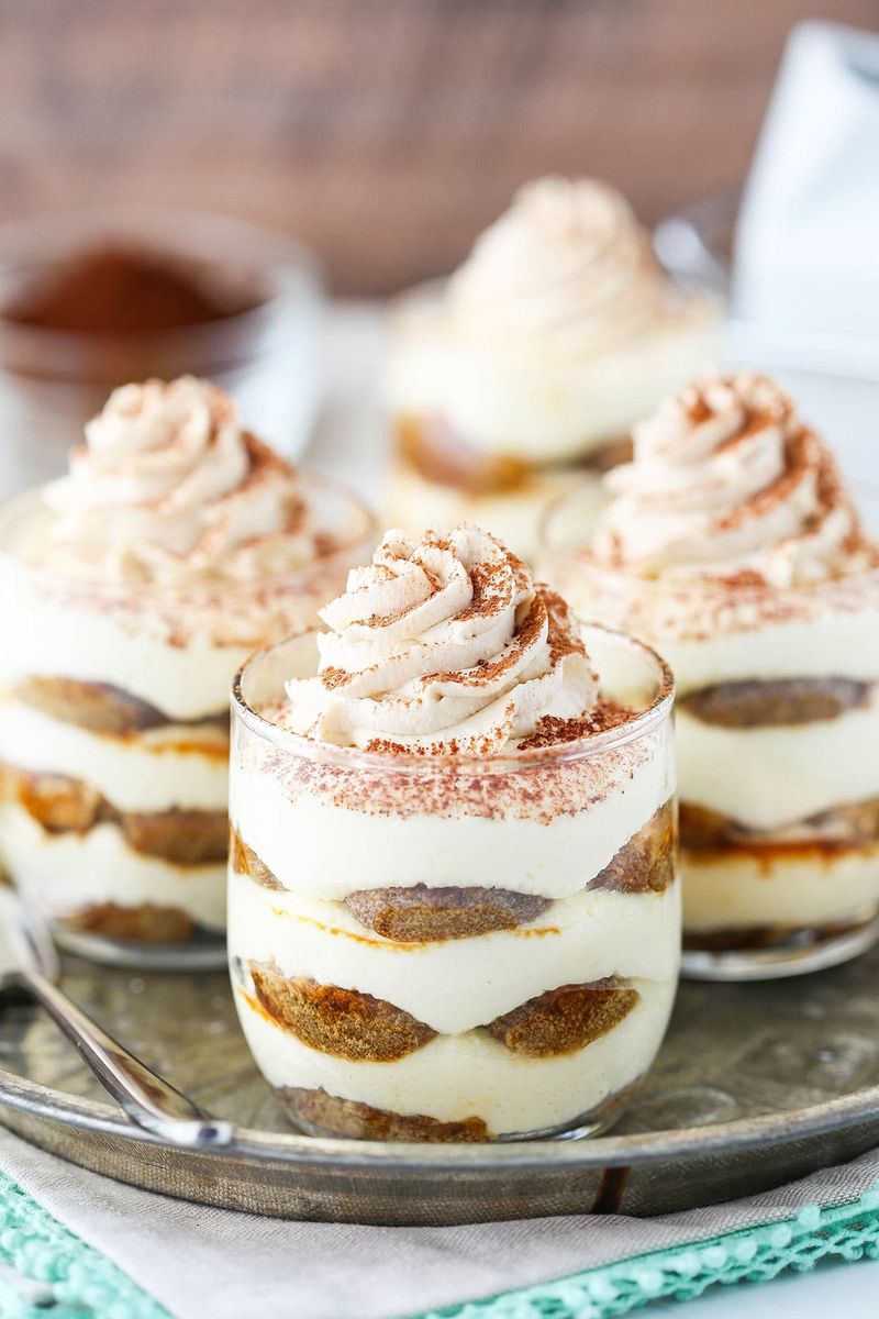 Tiramisu Mini Cakes