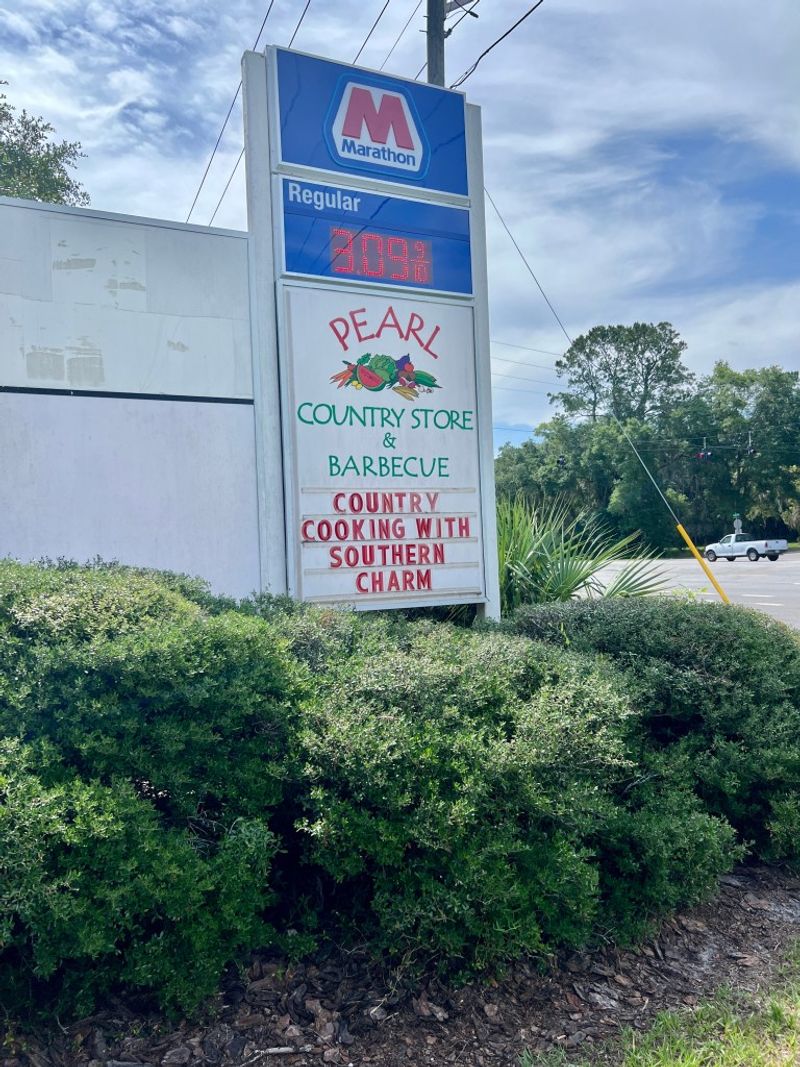 Pearl Country Store & Barbecue — Micanopy