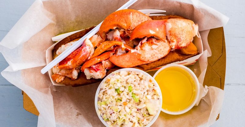 Connecticut - Sea Swirl Lobster Roll (Mystic)
