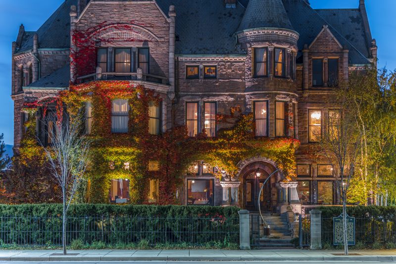 The Whitney – Detroit