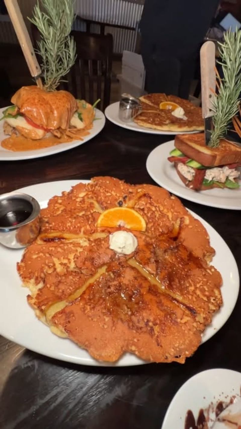 Hash House A Go Go (off Strip)