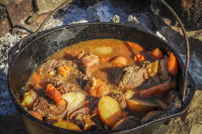 Dutch-Oven Elk Stew
