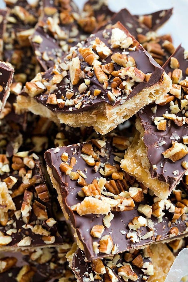 Saltine Cracker Brittle With Nuts