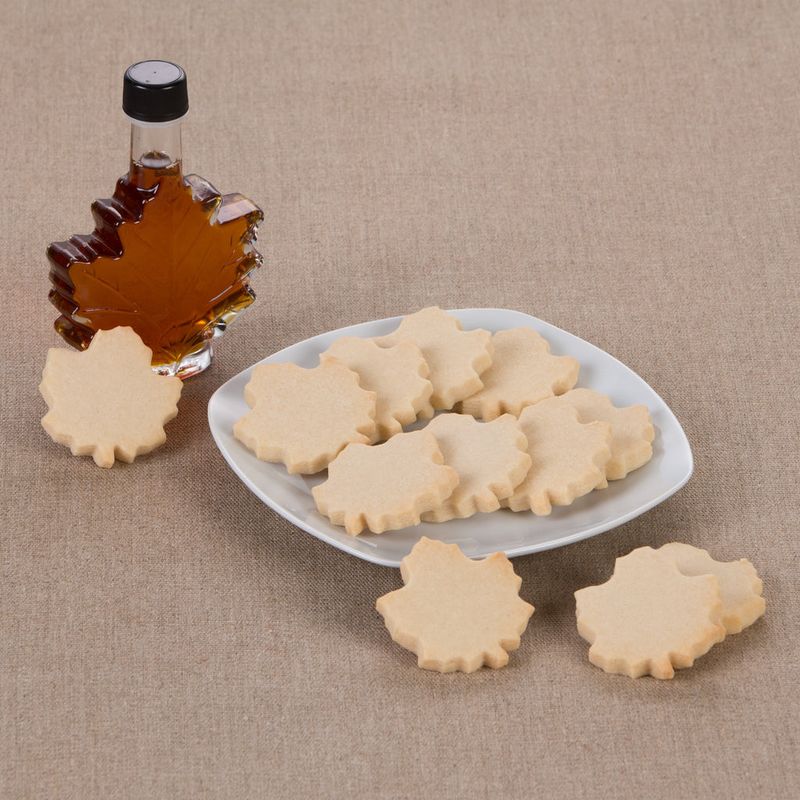 Maple Shortbread Cookies (Vermont)