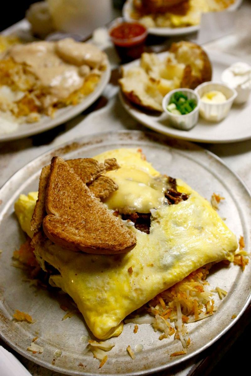 Washington — Beth’s Cafe (Seattle)