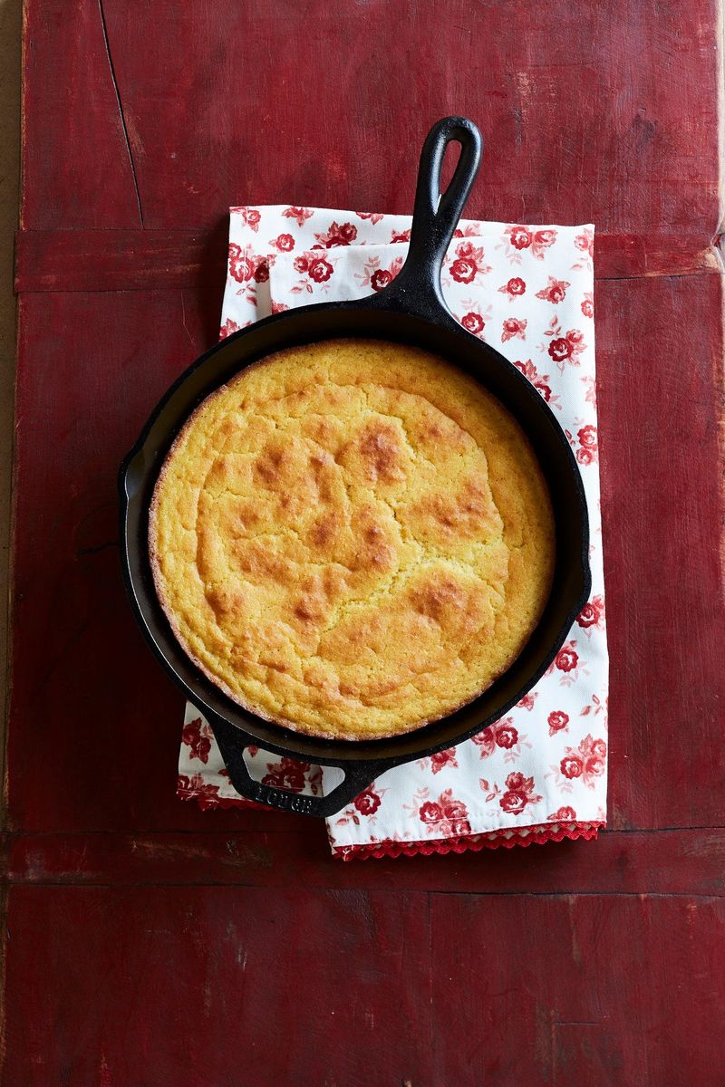 Cornbread (or Jalapeno Cheddar Cornbread)