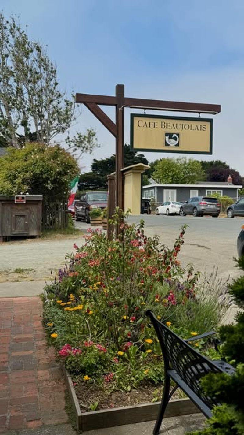 Cafe Beaujolais - Mendocino