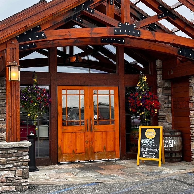 Apache Trout Grill — Traverse City (West Bay)