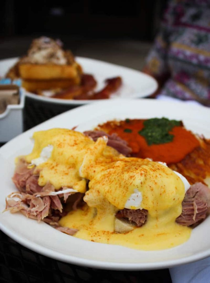 Blue’s Egg (Milwaukee, Wisconsin)