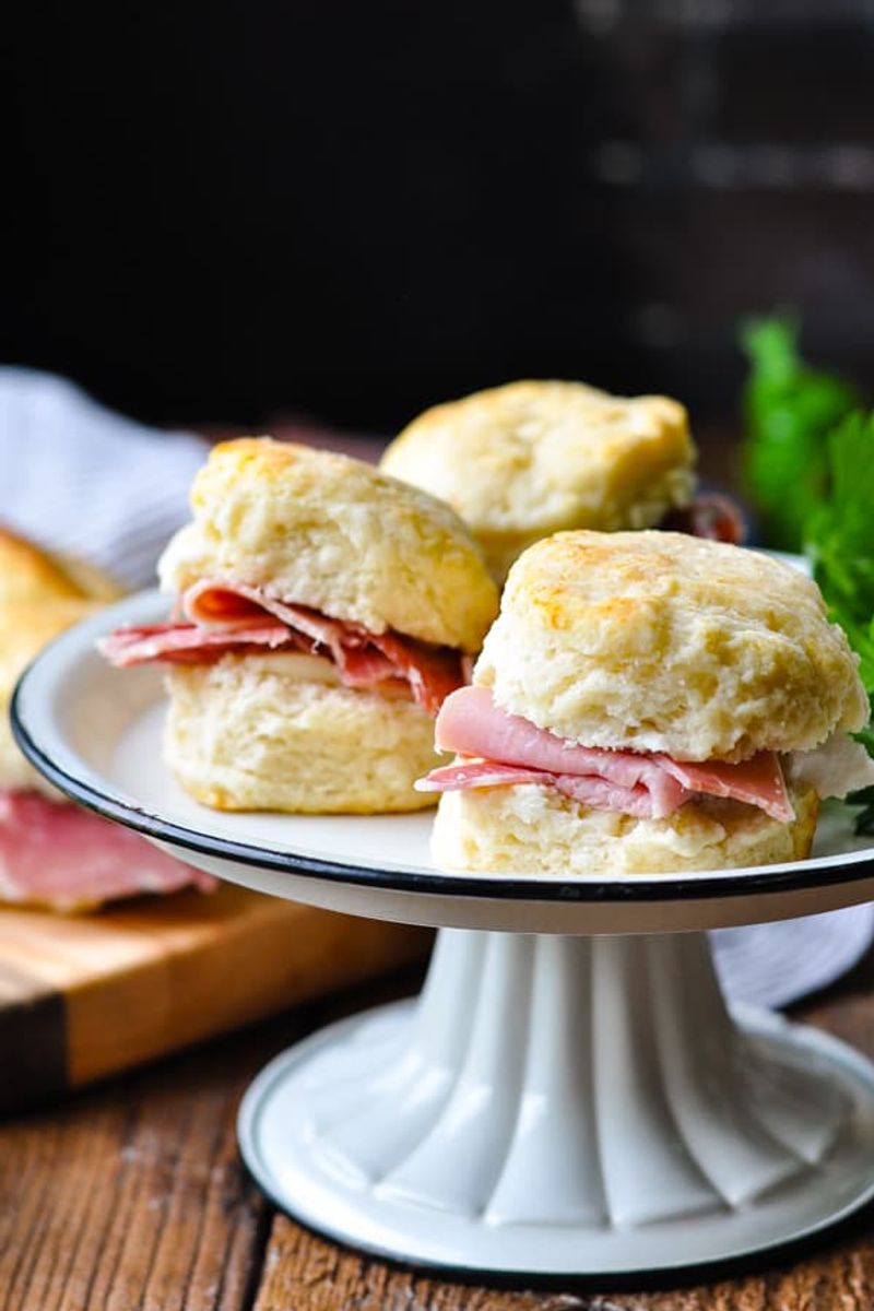 Virginia - Ham Biscuit