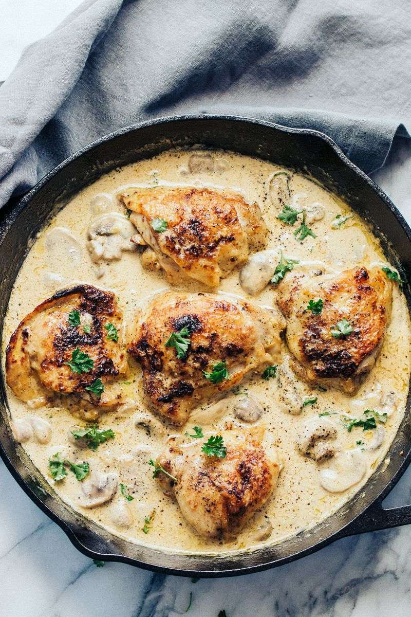Creamy Dijon chicken skillet
