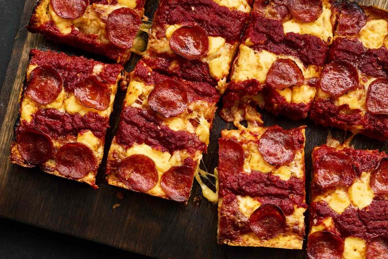 Detroit: Detroit-style pizza