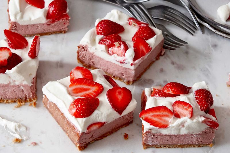 Strawberry Cheesecake Bars