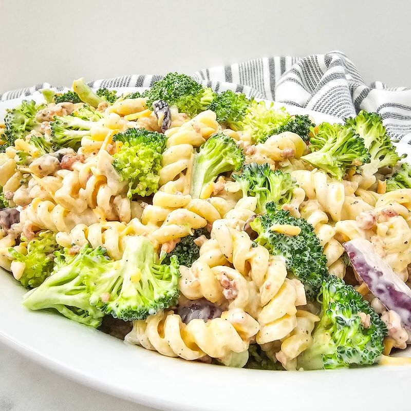 Broccoli Cheddar Pasta Salad