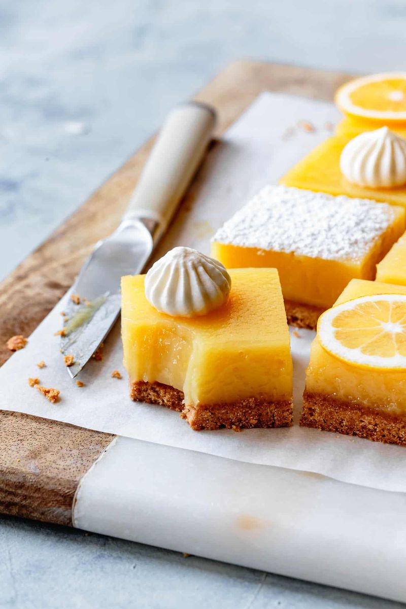 Lemon Bars With Almond Crust