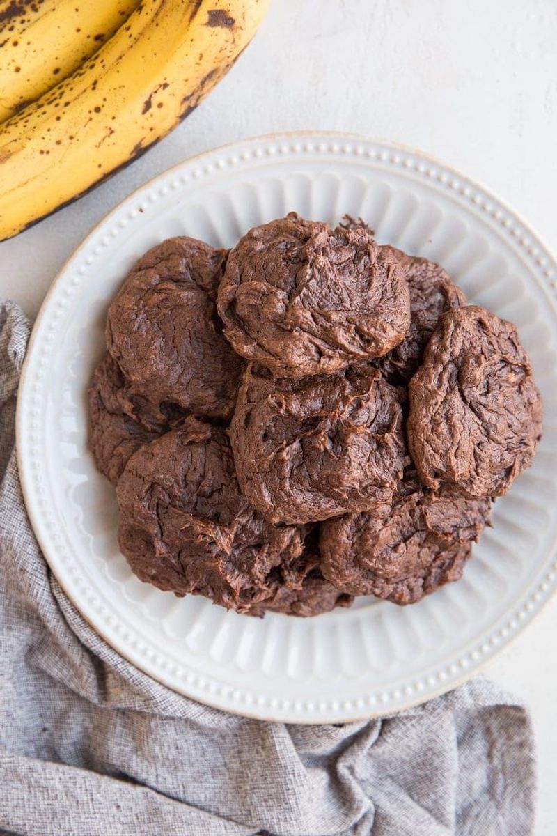 Banana Oat Cocoa Cookies