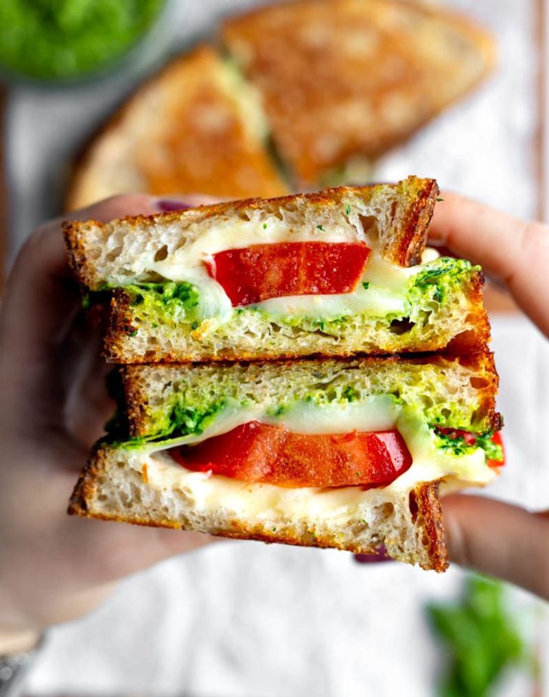 Pesto Grilled Cheese With Tomato