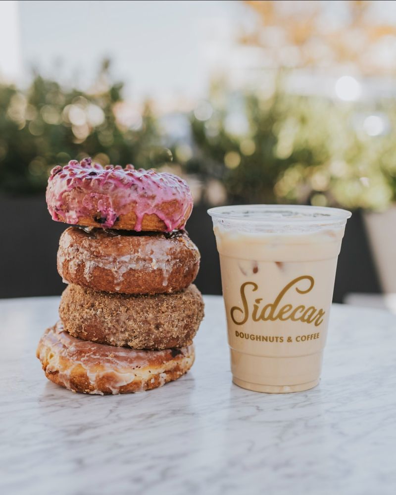 Sidecar Doughnuts & Coffee (California)