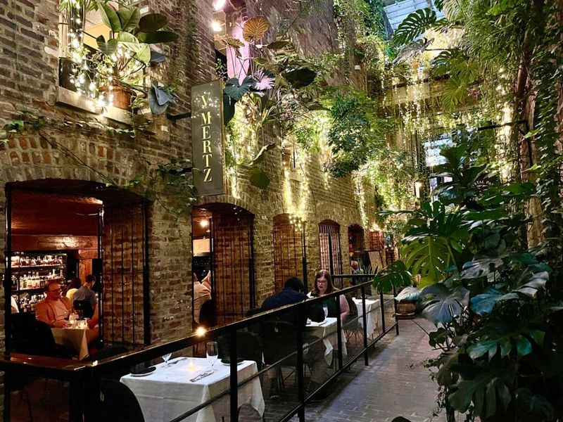 V. Mertz (Omaha, Nebraska)