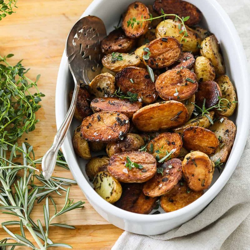 Crispy Roasted Potatoes with Herbs
