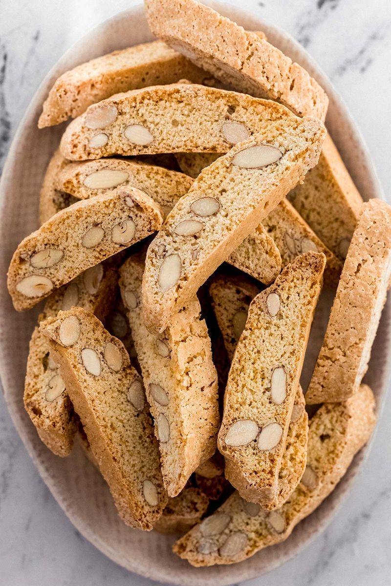 Almond biscotti