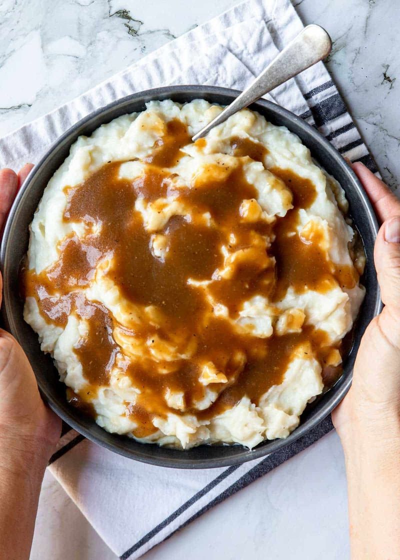 Mashed Potatoes with Gravy