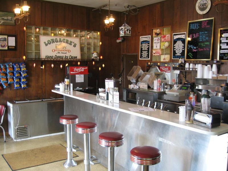 Longacre's Modern Dairy Bar: Retro Refreshment in Barto