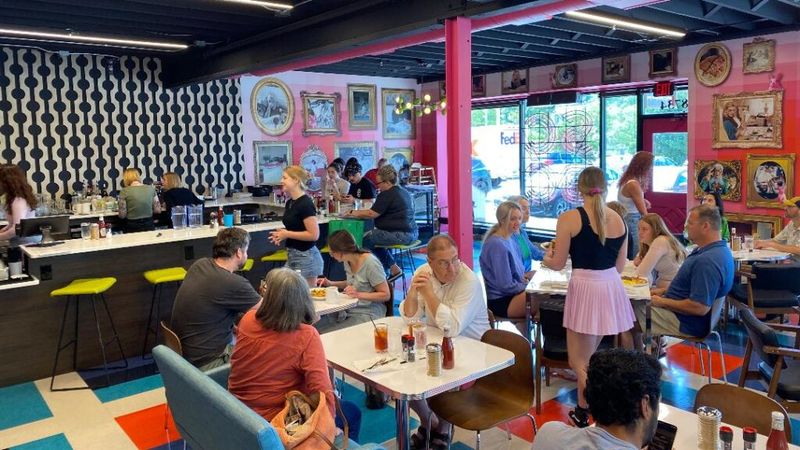 Omaha: Saddle Creek Breakfast Club