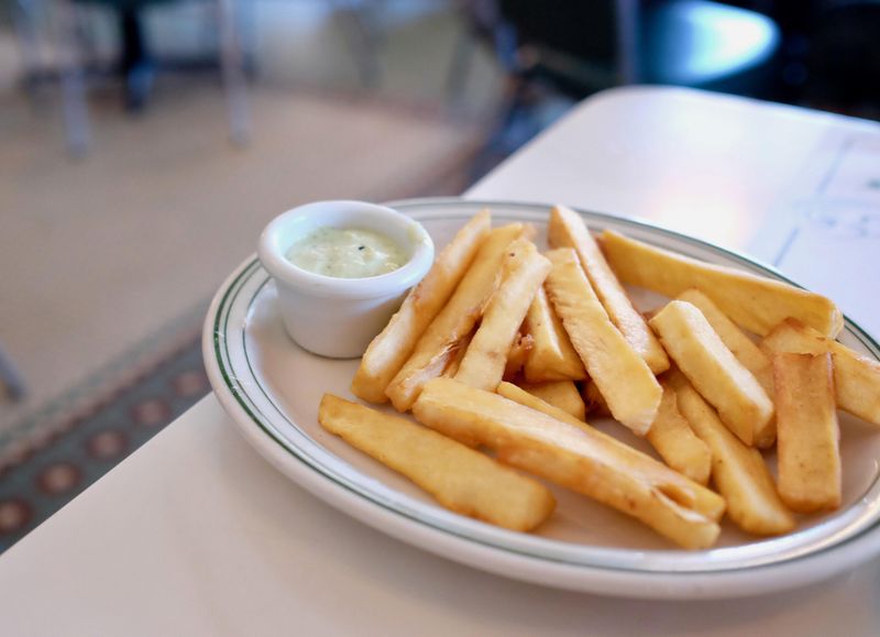 Florida - Yucca Fries at Versailles