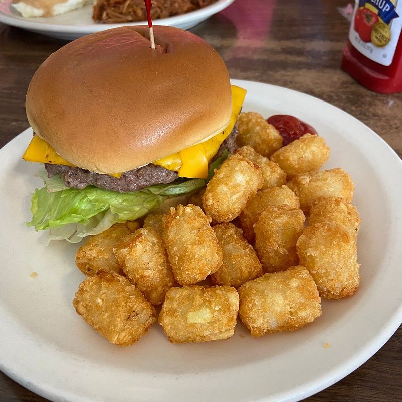 Village Inn Restaurant (Middlebury)