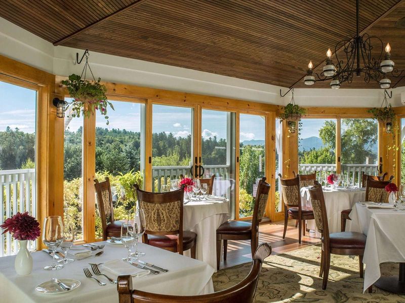 Mirror Lake Inn Resort & Spa (Lake Placid)