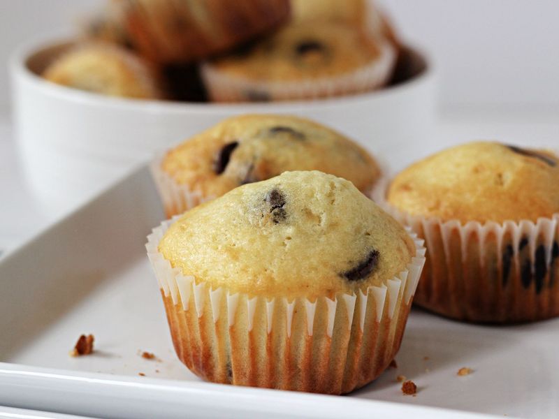 Mini Muffins (Chocolate Chip)