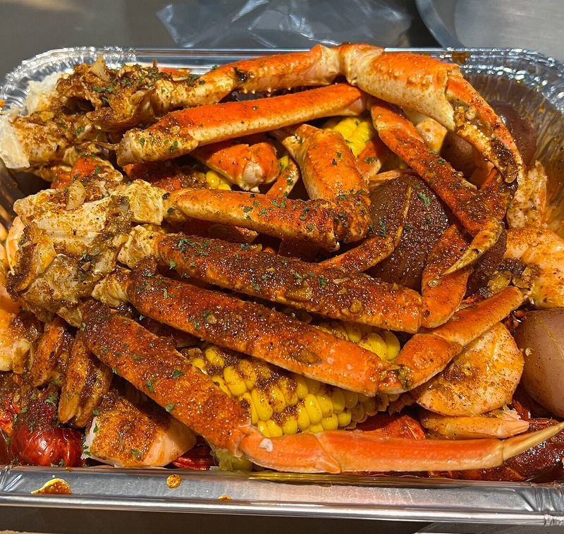 Hook & Reel Seafood Buffet (Multiple Locations)
