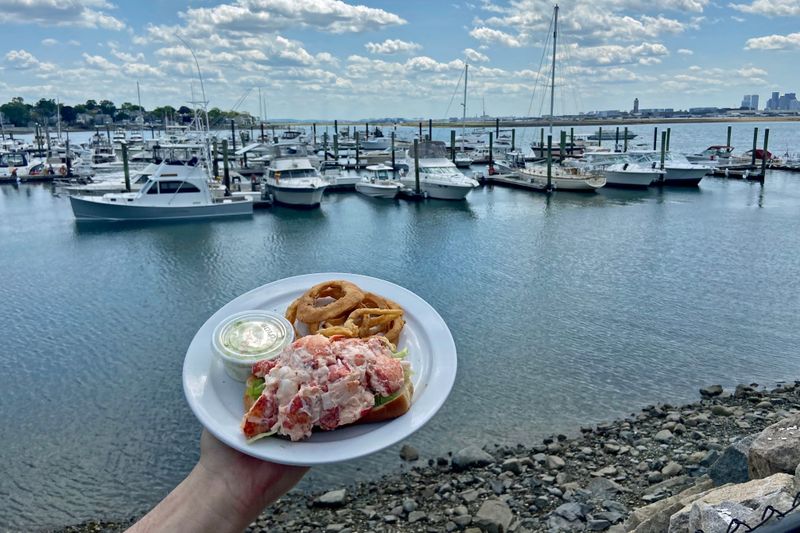 Belle Isle Seafood - Winthrop, Massachusetts