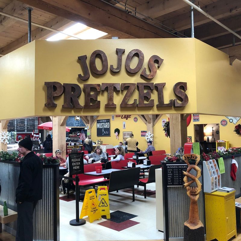 JoJo’s Pretzels (Shipshewana)