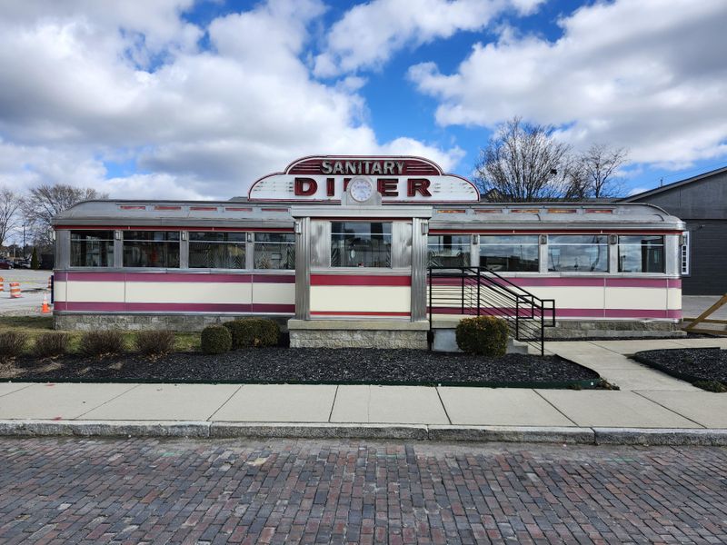 Indiana - Crossroads Classic Diner