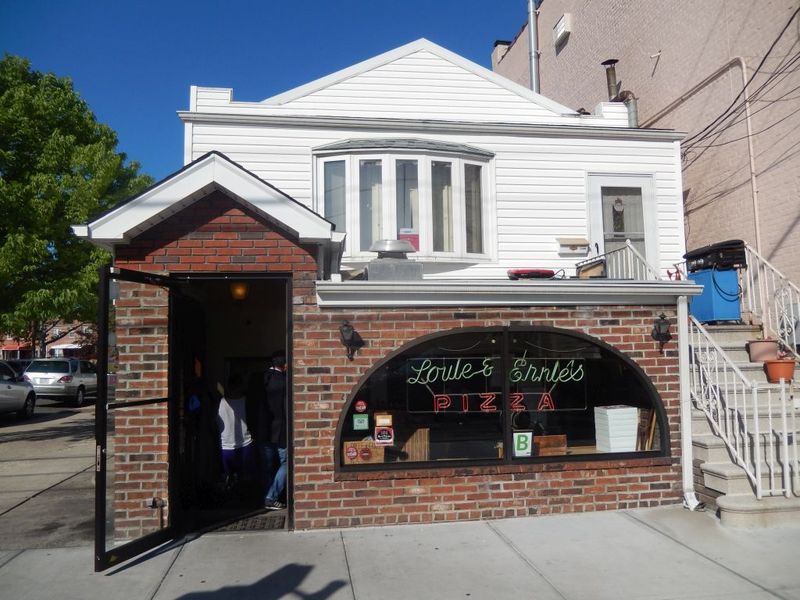 A Slice of Bronx History Since 1959