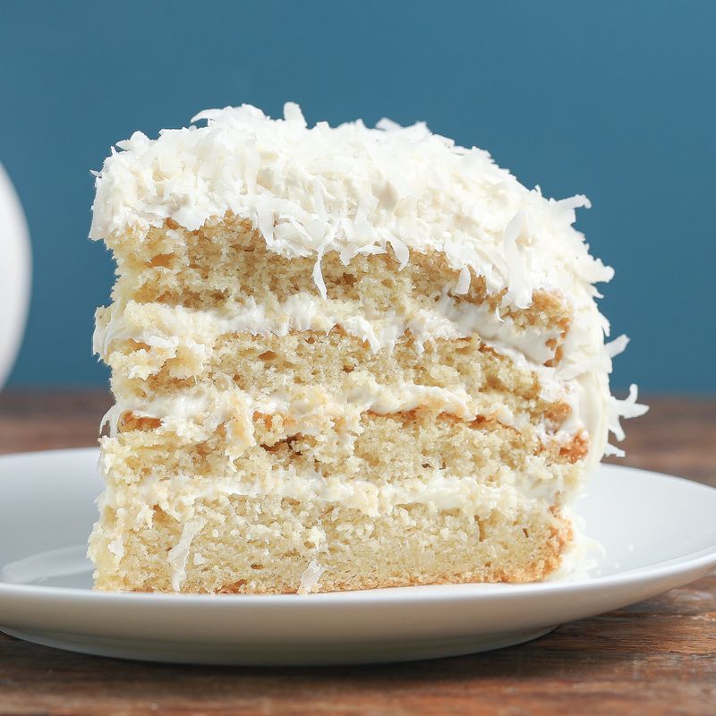 Coconut Cake With Toasted Coconut