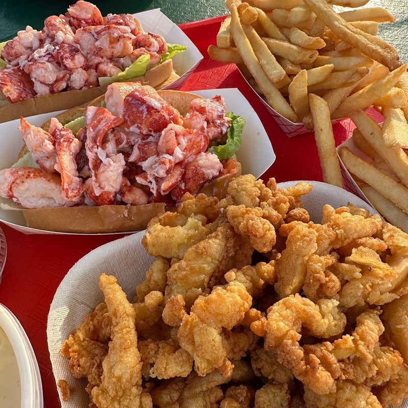 Arnold's Lobster & Clam Bar - Eastham
