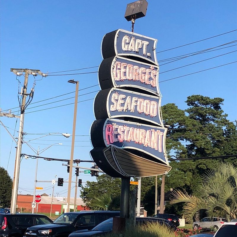 Captain George’s Seafood Restaurant (Virginia Beach, Virginia)