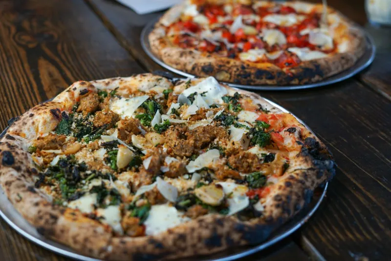 LowBrow Pizza & Beer — Naples