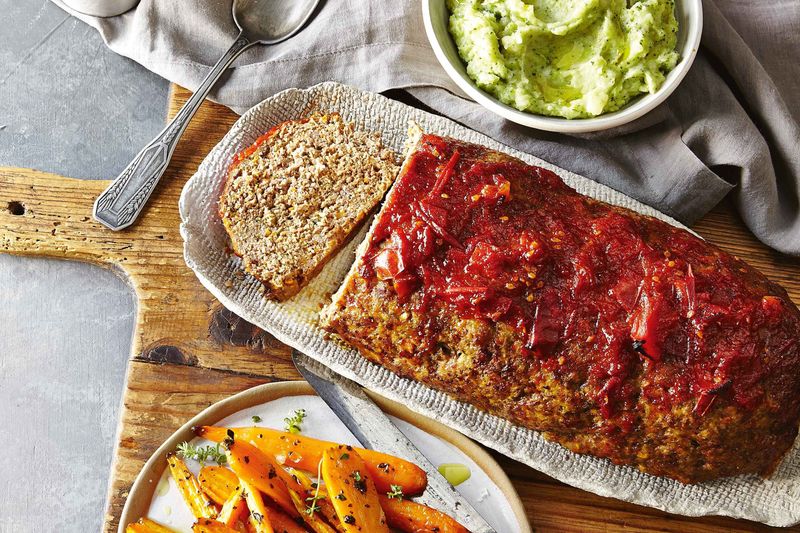Meatloaf with Tomato Glaze