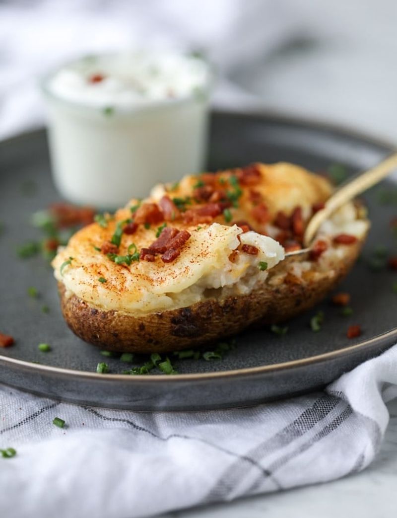 Baked Potatoes With Greek Yogurt